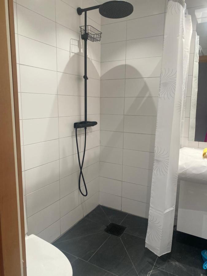 Apartamento Laegenhet I Limhamn/Sibbarp Malmö Exterior foto